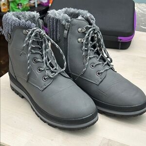 Cozy Gray Women's Winter Boots